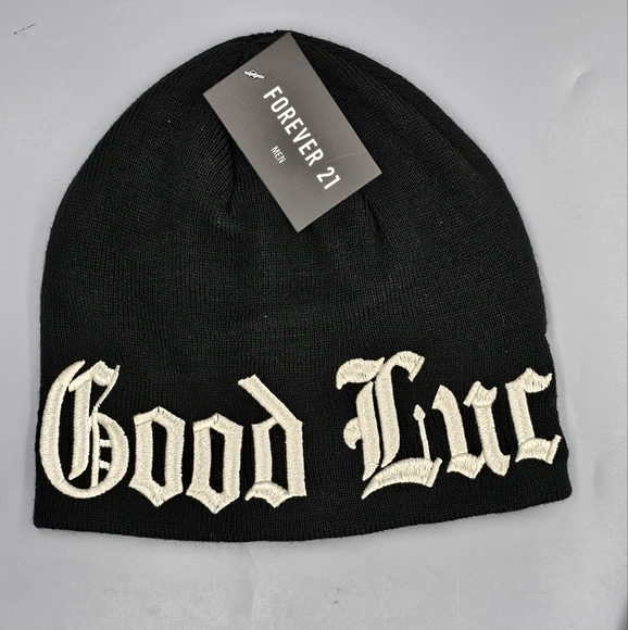 2x Forever 21 Men's Beanie Hats Brand New! - Picture 2 of 5
